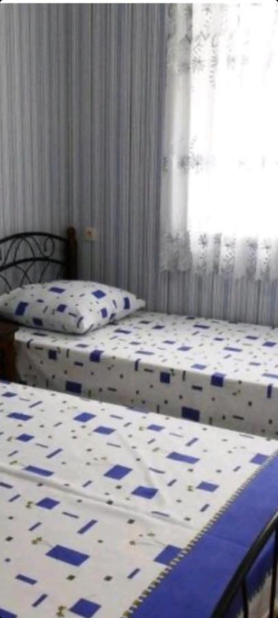 Белый Лотос גגרה מראה חיצוני תמונה